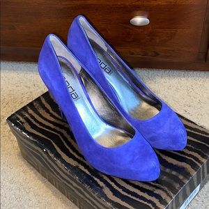 Blue platform heels